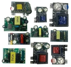 AC-DC buck module: 220V to 5V 700MA isolating switching power supply module With casing